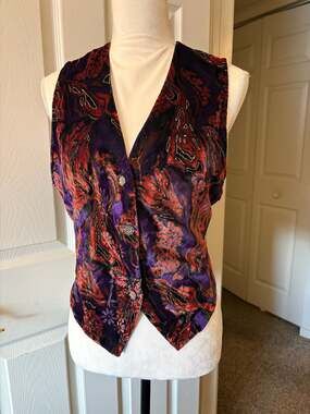 Vintage whimsygoth Trimmings Purple and Red Floral Velvet Button-Up Vest